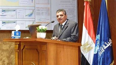 رئيس هيئة قناة السويس يستقبل وفد من بنما.. تفاصيل