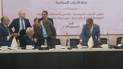 أسماء عبد الله توصي بتفعيل نصوص الدستور بشأن تداول المعلومات وعدم توقيع عقوبة سالبة للحرية