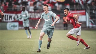 رسميا.. ليل يجرد باريس سان جيرمان من لقب بطل الدوري الفرنسي