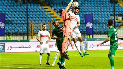 الشناوي يكشف عن ركلة جزاء الزمالك الثانية غير صحيحة.. وخطأ عدم إعادة ضربة بن شرقي