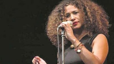 غالية بنعلى تحتفى بالسينما المصرية بكليب 