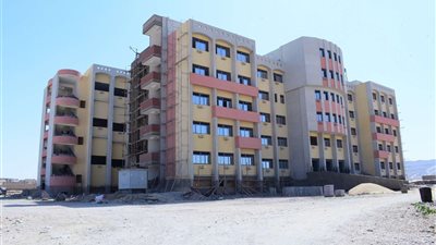 بنسبة إنجاز ٩١٪؜ وتكلفة ١٩٣ مليون جنيه إنشاء مبنى كلية طب الأسنان بمقر جامعة سوهاج الجديد