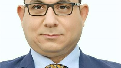 خاص.. خبير اقتصادي: قرار توفيق أوضاع الأجانب يأتي في إطار مساعي الدولة لتوفير النقد الأجنبي