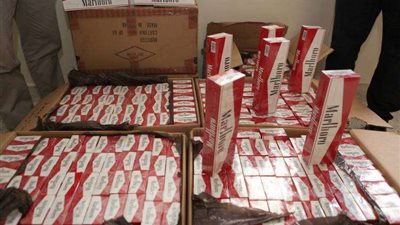 ضبط 41 ألف علبة سجائر أجنبية مهربة