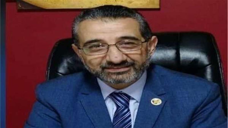 الدكتور عمرو السمدوني،