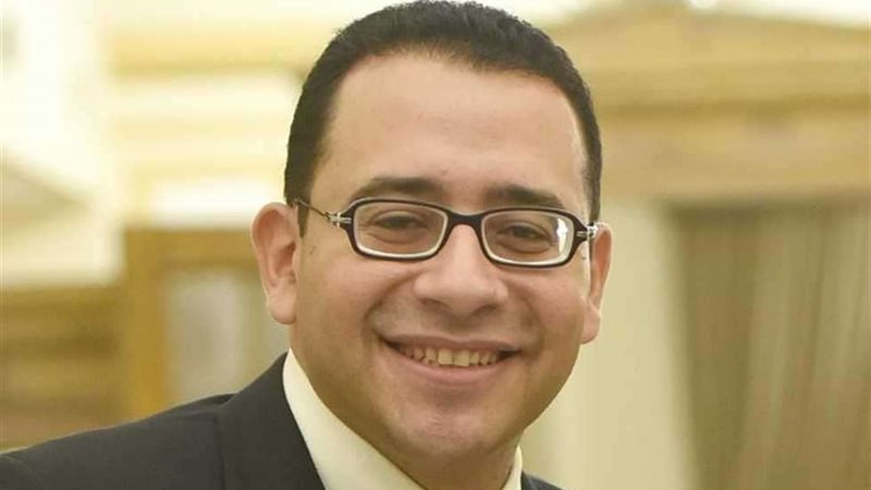 الدكتور عمرو حسن،