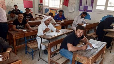 بالفيديو| تقريرا عن أزمة محو الأمية عالميا وسبل معالجتها