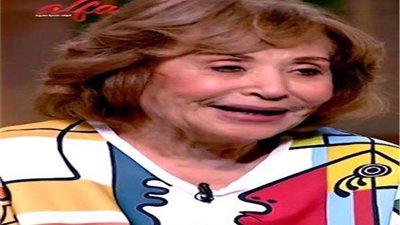 آمال رمزي: لم أرغب في الانجاب وعملت إجهاض 15 مرة ومش ندمانة