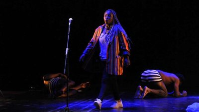 نيكي باديري.. عرض أفريقي يناقش فكرة السلطة الذكورية ضمن عروض 