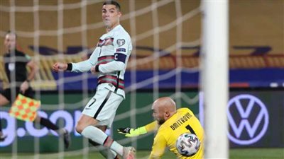 تشكيلة مدججة بالنجوم تخفف العبء على رونالدو