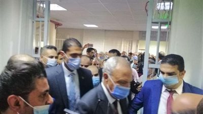 وزير العدل يتفقد وحدة لقاح كورونا بنادي قضاة الإسكندرية