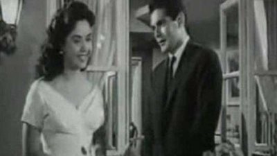 انفصلت عن عائلتها وعاشت في دار المسنين وطردتها فاتن حمامة.. أسرار في حياة نجمة الإغراء التي هددت عرش نجمات السينما