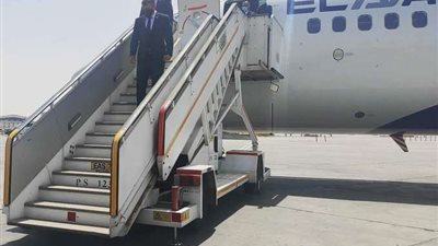 لأول مرة منذ 13 عاما.. وصول وزير خارجية إسرائيل للقاهرة