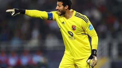 رغم وجود علي جبر.. لماذا ارتدى محمد الشناوي شارة قيادة المنتخب؟