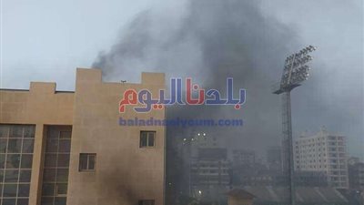 حريق هائل بالصالة المغطاة لنادي طنطا الرياضي .. فيديو