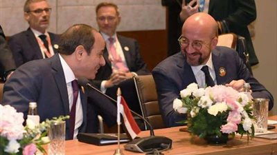 السيسي يبحث مع رئيس المجلس الأوروبي القضايا الراهنة