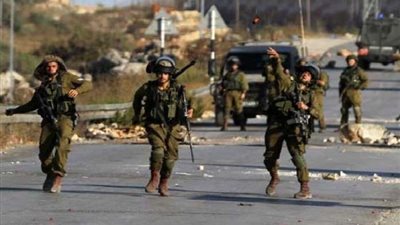 الجيش الإسرائيلى يعتقل 31 فلسطينيا خلال حملة اعتقالات