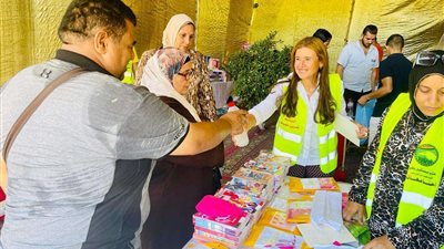 النائبة شيرين عليش تقيم معرضًا للمستلزمات المدرسية بأسعار مخفضة بالإسكندرية