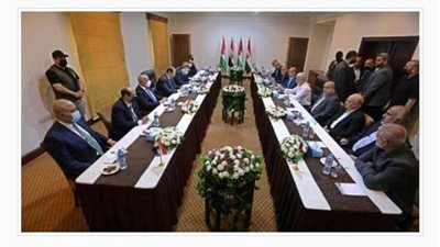 مصر تدعو قادة الفصائل الفلسطينية لإنجاز المصالحة في القاهرة