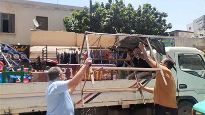 رفع ٤٠٠ حالة إشغال طريق في ٣ مراكز بالبحيرة