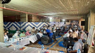 تقدم عليه 100 عميل.. بيع 9 محال وصيدلية بالمزاد العلني بالعاصمة الإدارية