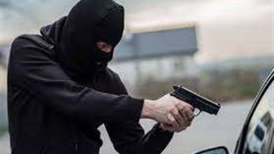 ضبط تشكيل عصابي تخصص في سرقة السيارات بالإكراه| والعقوبة القانونية