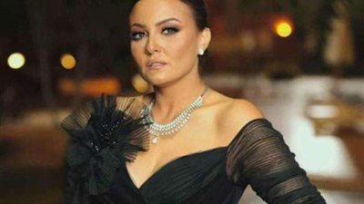 الفنانة بشري لـ طارق الشناوي:  بعض النقاد أرائهم انطباعية وليست تحليلية