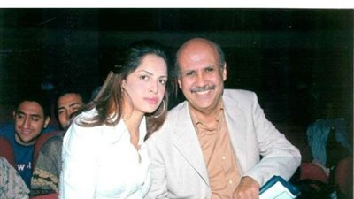 جمال بخيت يشيد بصوت آمال ماهر في الغناء