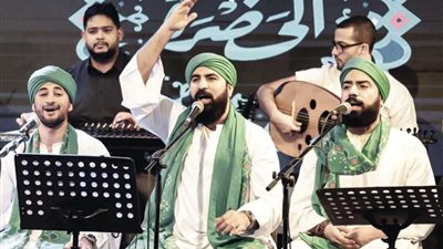 الجمعة.. فرقة 