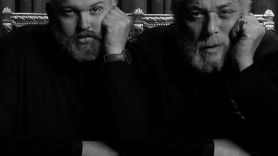 بصور من الذكريات.. محمد محمود عبد العزيز يحيي ذكرى ميلاد والده 