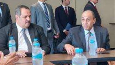 وزير الطيران: لم تنتهي الشركة من دراسة إنشاء مبنى ركاب رابع في مطار القاهرة