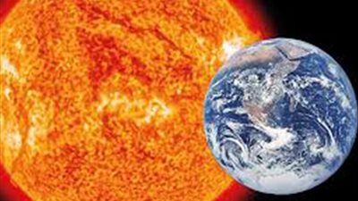 رصد جسم غريب يمر أمام الشمس