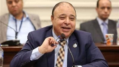 برلماني: حجم صناعة الأدوية بالعالم سيصل لـ 2 ترليون دولار