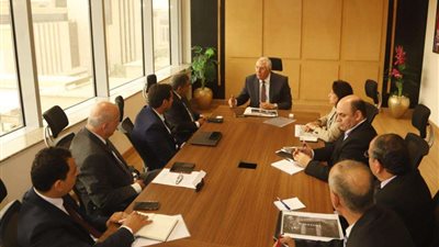 القيادات السياسية توجه كل الدعم لزراعة النباتات الطبية والعطرية