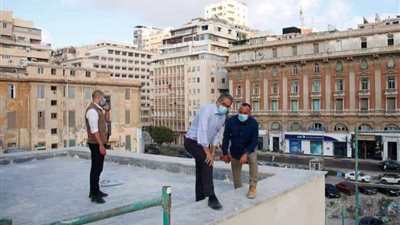 وزير السياحة والآثار يتفقد آخر مستجدات أعمال تطوير المتحف اليوناني الروماني