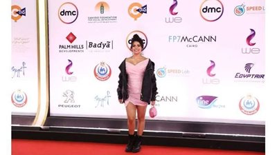 بأطلالة جذابة.. أسماء جلال تخطف أنظار جمهورها في أحدث ظهور لها