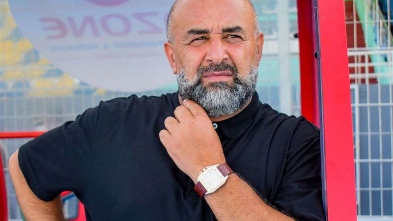 عبدالحق بن شيخة مدرب