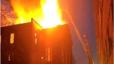 انتداب المعمل الجنائي لمعاينة حريق داخل عقار 4 طوابق بالتجمع الثالث