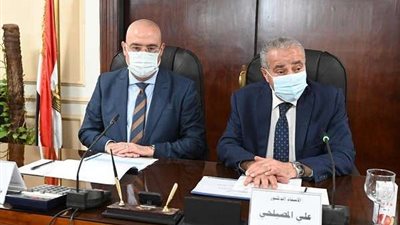 وزير الإسكان: توفير الخدمات بالمدن الجديدة يزيد من عوامل جذب السكان إليها