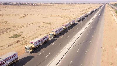 تنفيذاً لتوجيهات الرئيس.. القوات المسلحة تطلق قوافل إغاثية ضخمة لدعم الأشقاء الليبيين