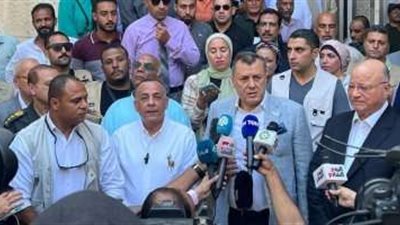 وزير السياحة يفتتح مسجد 