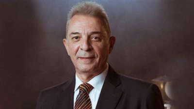 الفنان محمود حميدة يطلق حسابه الرسمي عبر انستجرام