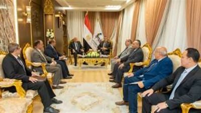 وزير الإنتاج يلتقي بمحافظ جنوب سيناء لبحث سبل تعزيز التعاون المشترك
