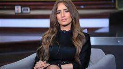 خاص| زينة تكشف مفاجأت جديدة في فيلم 