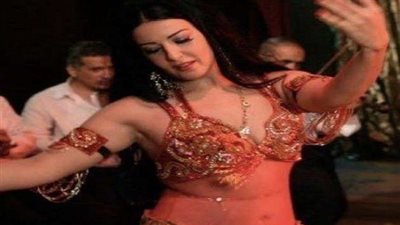 رقصة سمية الخشاب لطلاب ثانوي للبعد عن ضغط الأمتحانات