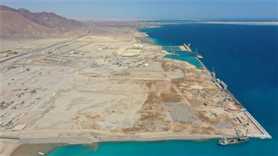 خاص| على هامش جولة وزير النقل.. خبير يوضح الأهمية الاقتصادية لميناء سفاجا