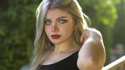 ياسمين الخطيب تعلن انتهاء تصوير مسرحية 