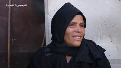 شاهد| ست بميت راجل.. مسنة ربت أبنائها الخمسة بعد وفاة زوجها منذ 15 عاما