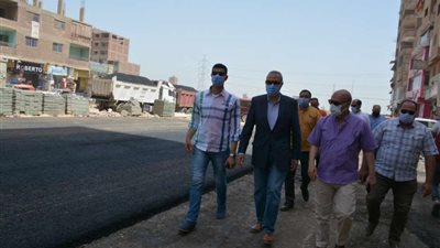 محافظ القليوبية يتابع أعمال رصف شارع أحمد عرابي بحي غرب شبرا الخيمة