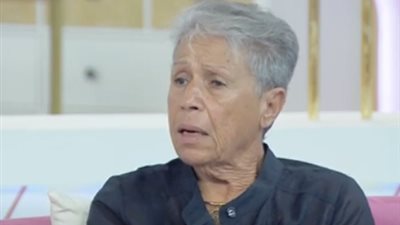 سباحة مصرية تحصل على بطولات عالمية في سن الـ 80.. فيديو